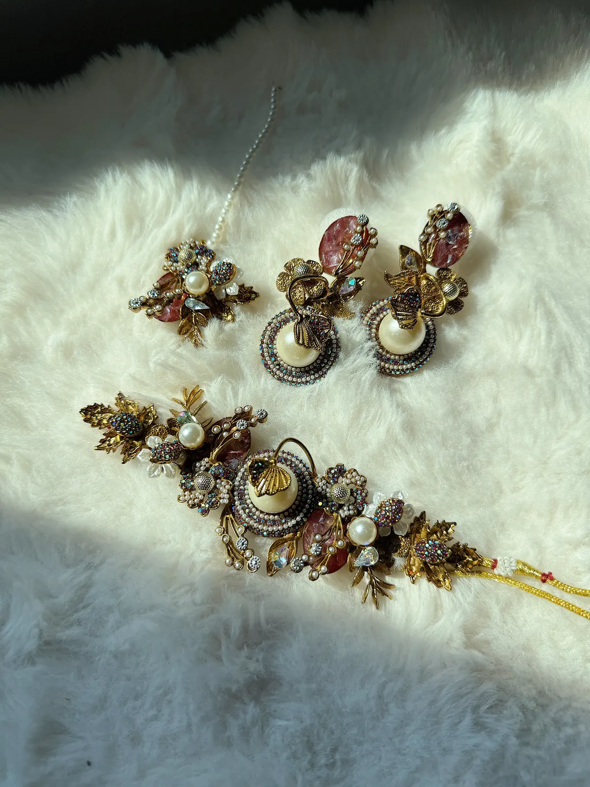 3D pearl choker 4 piece set