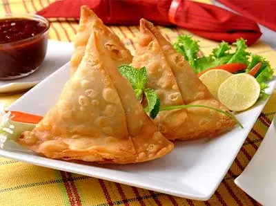 Potato Samosa ( 2 pcs )